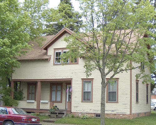 501 1/2 Humbolt Avenue Wausau