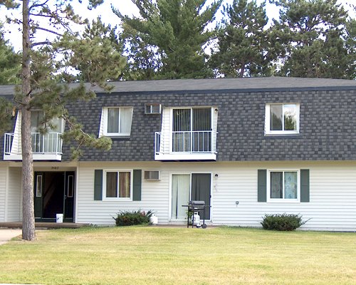 3503 Sternberg Avenue Weston