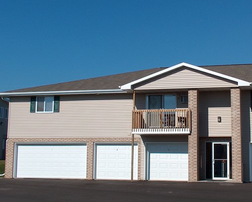 2402 Peach Avenue North Marshfield