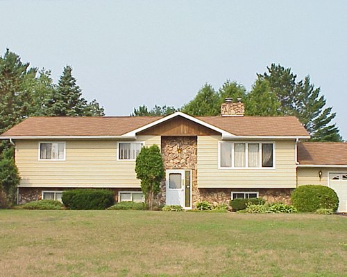 5301 Roxann Drive Weston