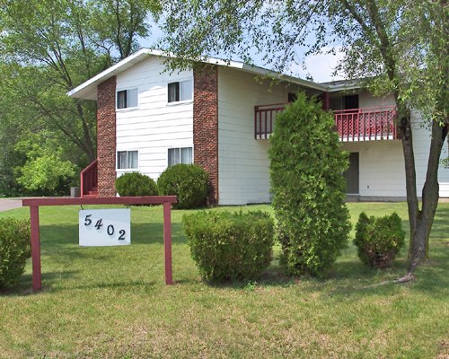 5402 Schmutzler Drive Weston