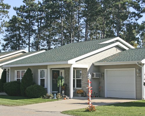 1590 Okray Avenue Plover