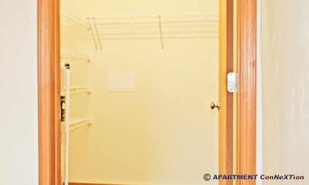 Bedroom 1 Walk-In Closet