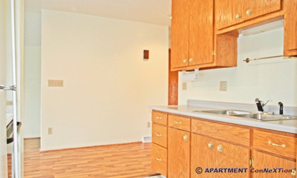 Dining Area (from Kitchen)