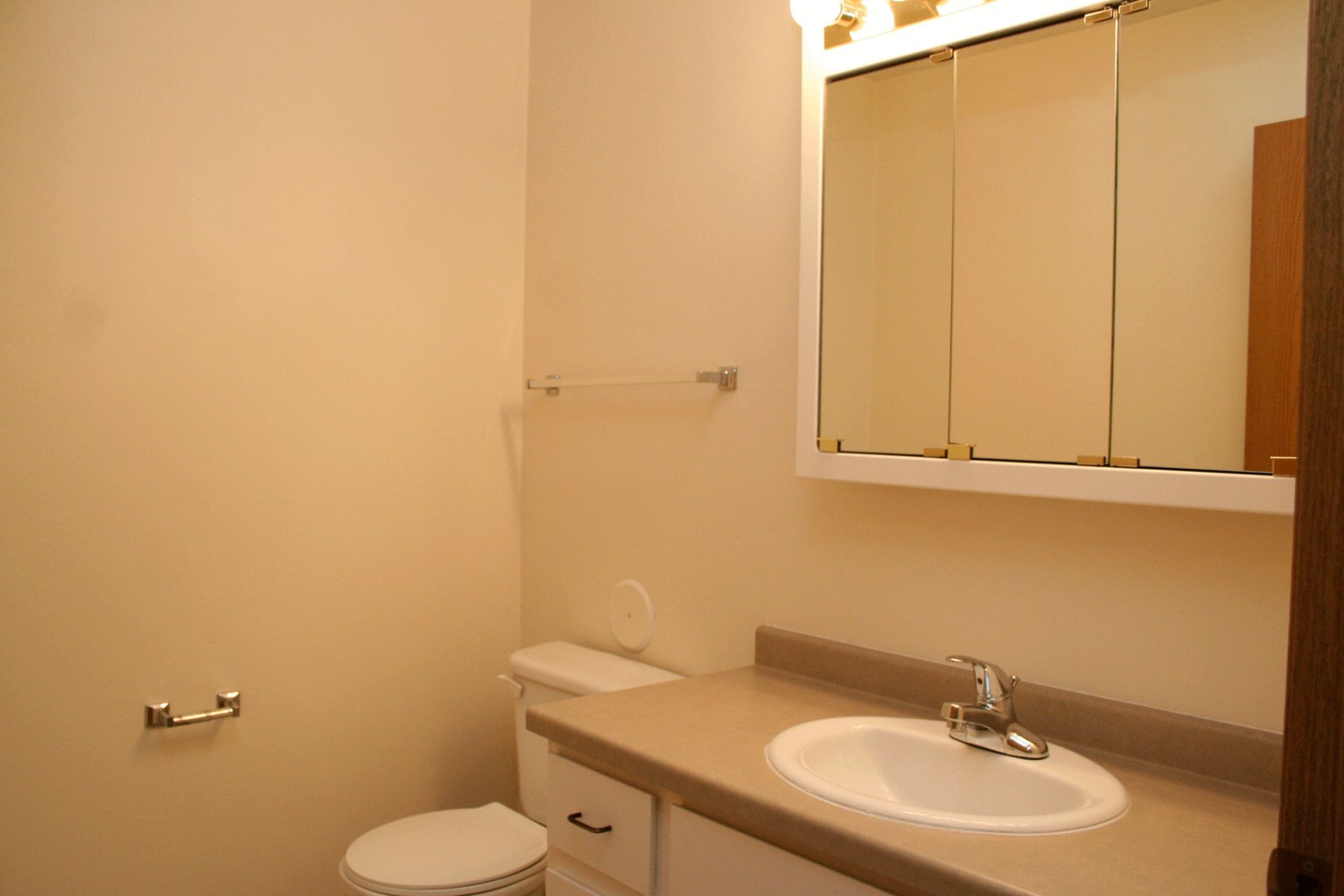 Listing WSP368 10th Avenue North, Wausau APARTMENT ConNeXTion