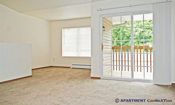 Living Room to Alcove