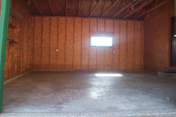 Garage 20x24 one car.