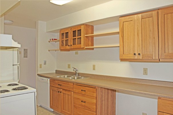Kitchen with Upgraded Cabinets