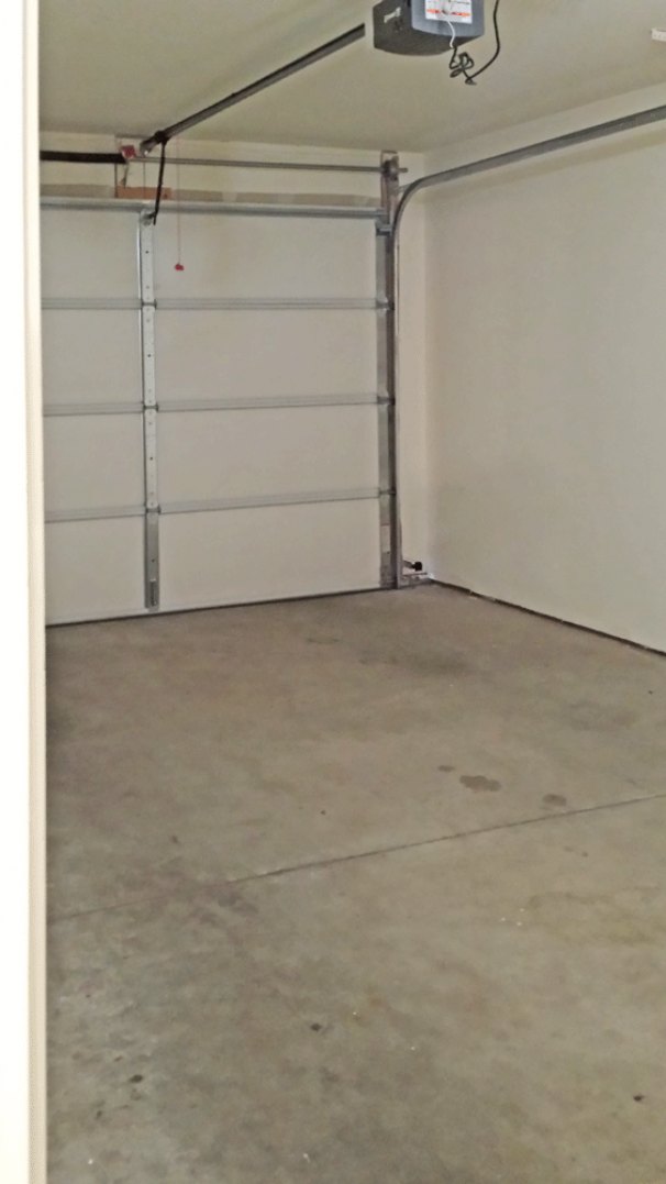 Attached Garage