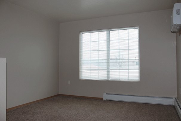 Den/Study Alcove