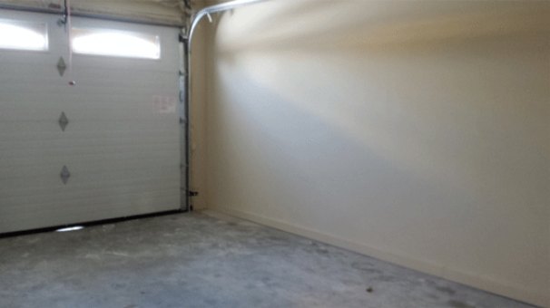 Attached Garage