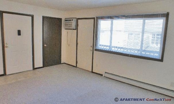 Living Room (Upper)