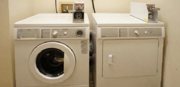 Washer / Dryer in Apartment