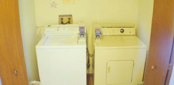 Coin Laundry