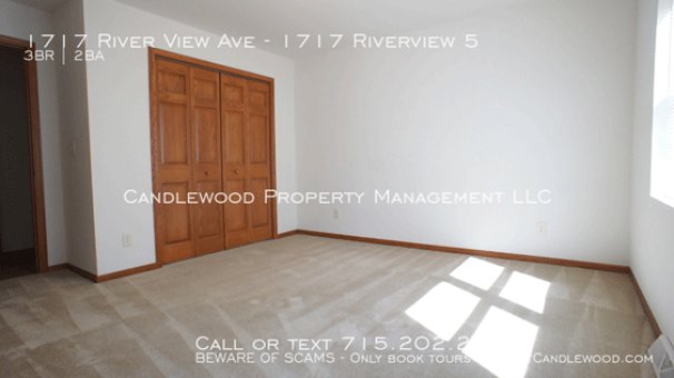 Main Floor King Master Bedroom