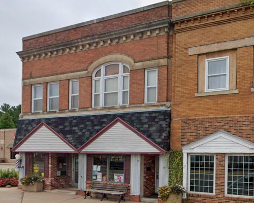 157 N Main St Apt 02 Iola